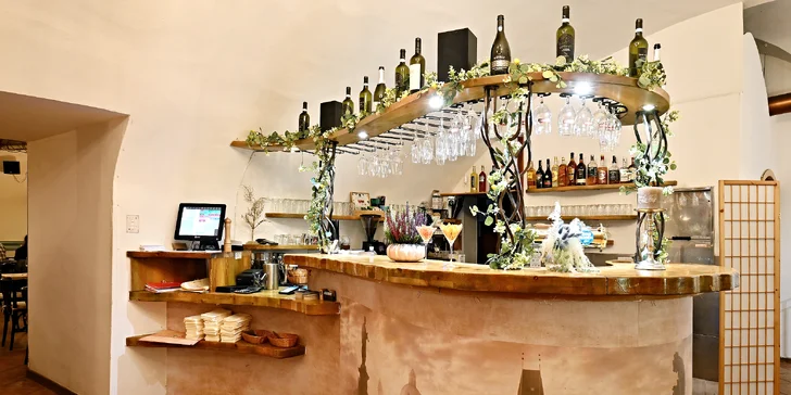 Italské degustační menu u Staroměstského náměstí pro 1 nebo 2 osoby