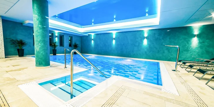 Elegantní 4* hotel v centru lázeňského města Trenčianske Teplice, procedury i strava