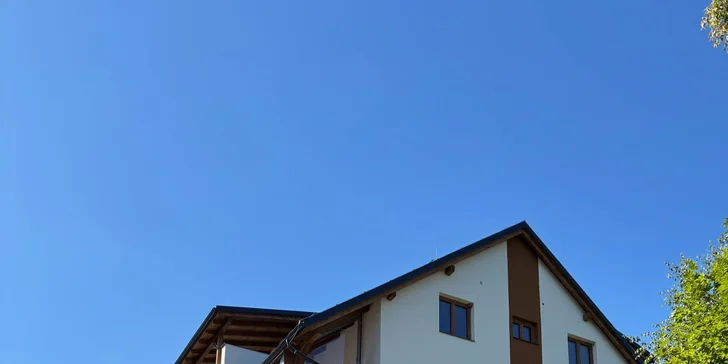 Apartmán v Jeseníkách: vlastní vířivka, masážní křeslo i možnost luxusní snídaně