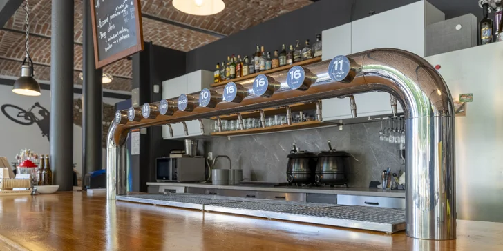 Dárek pro milovníky piva: otevřené vouchery na 300 až 2000 Kč do Pivovaru Holanďan