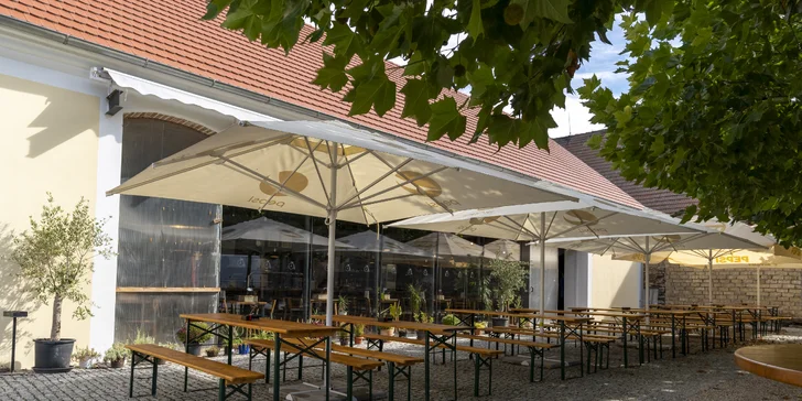 Dárek pro milovníky piva: otevřené vouchery na 300 až 2000 Kč do Pivovaru Holanďan