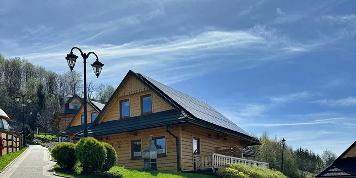 Dovolená v polských Beskydech: srubové chatky s kuchyňkou až pro 8 osob