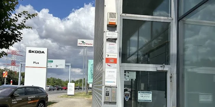 Rezervační poplatek na absolvování autoškoly a získání řidičského oprávnění sk. B