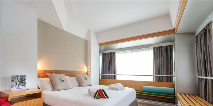 Lyžování v Dolomitech: 3* hotel s polopenzí, krytý bazén, 100 metrů od skiareálu, 6denní skipas