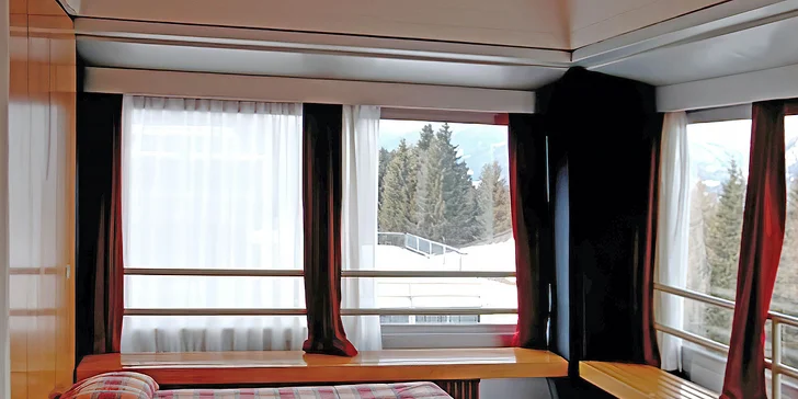 Lyžování v Dolomitech: 3* hotel s polopenzí, krytý bazén, 100 metrů od skiareálu, 6denní skipas