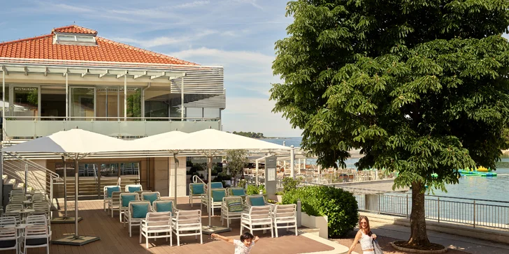 Dovolená na Istrii: 4* resort přímo u pláže vč. stravy, bazénu a sauny