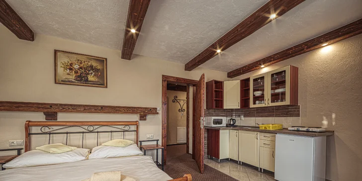 Dovolená v malebném Ždiaru: snídaně a vstup do venkovního wellness