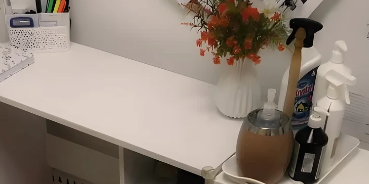 Rozjasnění a omlazení pleti: lymfatická masáž dekoltu, krku a obličeje na 50 minut