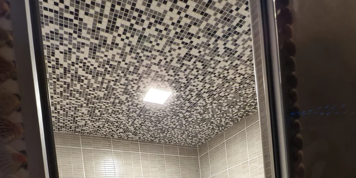 120 minut privátního wellness pro 2 osoby: sauny, vyhřívaná lehátka i lahev sektu