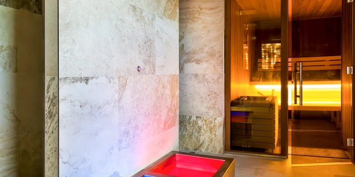 Čas na rozmazlování: 120 minut v privátním wellness pro 2 osoby včetně občerstvení