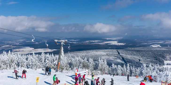 Adult friendly hotel v německých Krušných horách: snídaně či polopenze, wellness i lyže a výlety