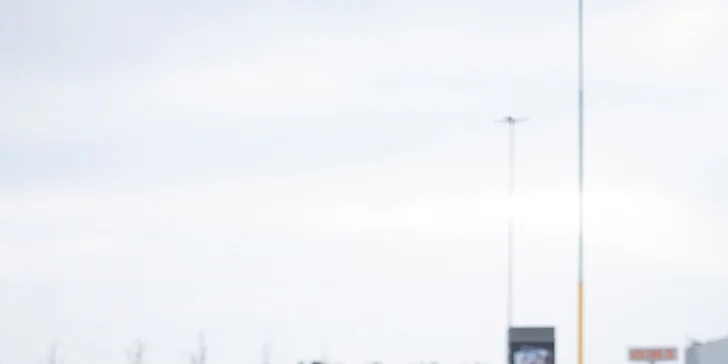 Superjízda v nadupaném Dodge Challenger na 15–50 minut i pronájem třeba na celý den