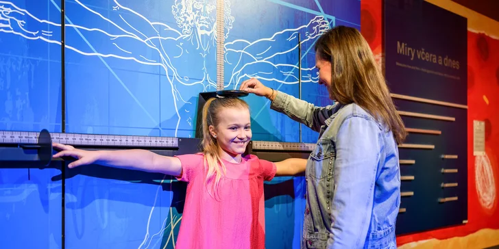 2-4 vstupenky do iQLANDIE pro děti i dospělé a desková hra k tomu