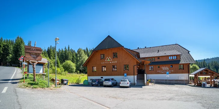 Šumavská Modrava: vybavené apartmány pro dva či rodinu, vč. polopenze i privátního wellness