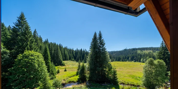 Šumavská Modrava: vybavené apartmány pro dva či rodinu, vč. polopenze i privátního wellness