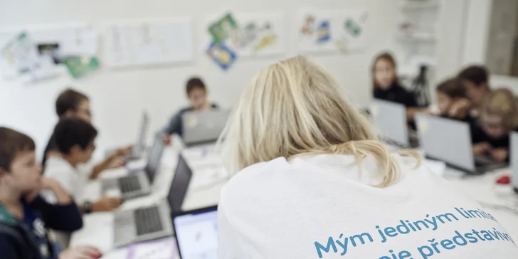 Dejte dětem náskok do života: interaktivní online kurz programování i grafiky