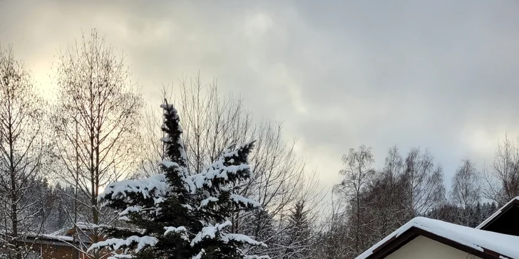 Jizerské hory: vybavené apartmány až pro 6 osob i bazén se slanou vodou