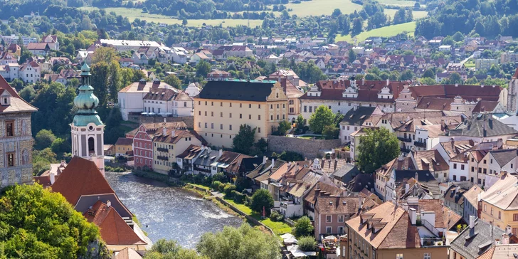 Romantika v Českém Krumlově: apartmá či pokoj u krumlovského zámku, vč. možnosti snídaně