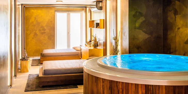 Pobyt v Posázaví: strava, veřejné i privátní wellness, plný minibar i večeře při svíčkách