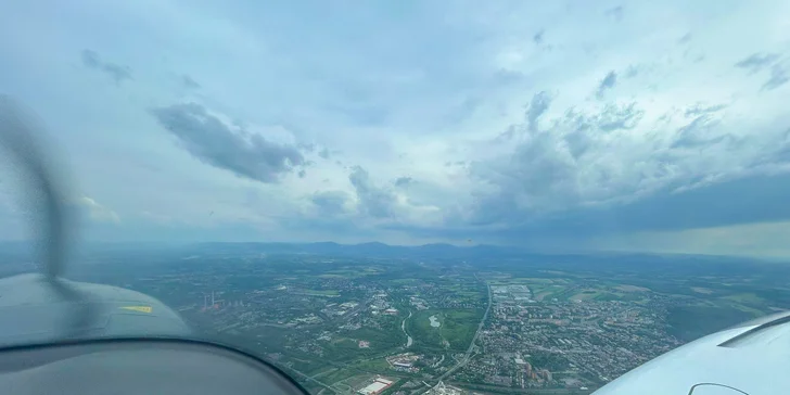 Seznamovací let v Ellipse spirit RG: 15, 30 nebo 60 minut ve vzduchu i možnost řízení