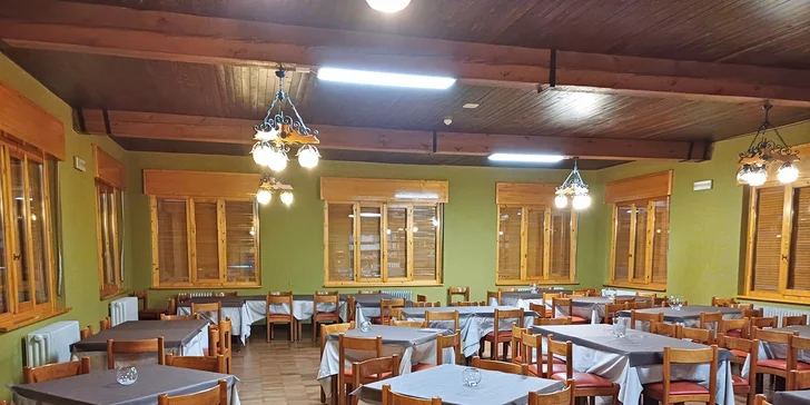 Zima v Itálii: skiareál Santa Caterina 200 m od ubytování, 6denní skipas a polopenze