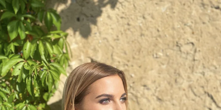 Zážitkový kurz líčení se zkušenou akreditovanou vizážistkou i s balíčkem vybrané kosmetiky navíc