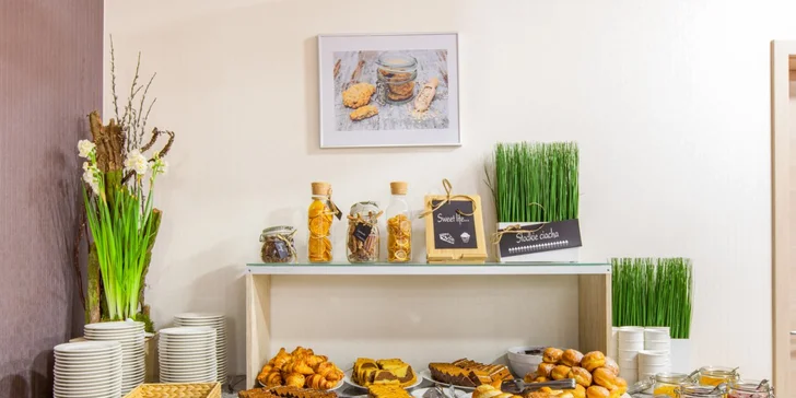 Pobyt v Krakově se stravou, neomezeným wellness a vstupy na show Legends of Krakow a Hop on Hop off bus