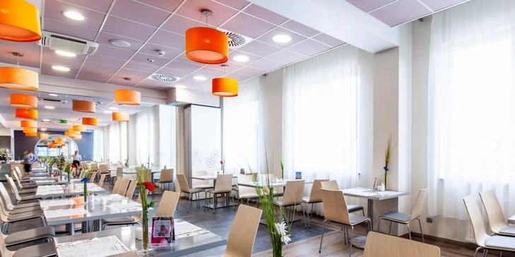 Pobyt v Krakově se stravou, neomezeným wellness a vstupy na show Legends of Krakow a Hop on Hop off bus