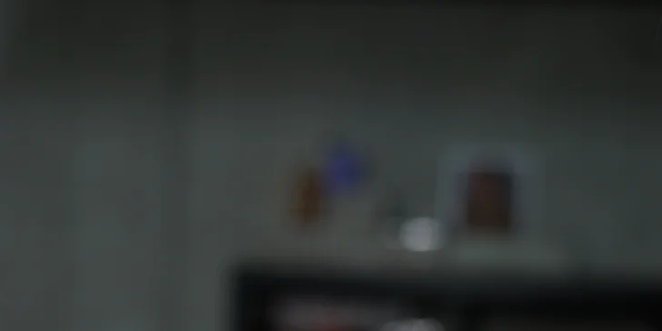 Vlasová proměna: dámský střih, barvení odrostů i celých vlasů