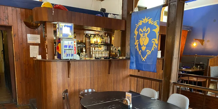 Svět her a skvělých drinků: otevřené vouchery na 300 až 1000 Kč do gaming baru