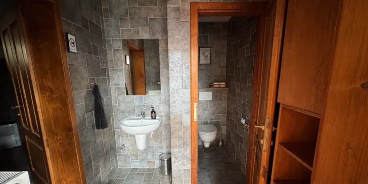 Penzion na Pováží se snídaní či polopenzí a vstupem do privátního wellness