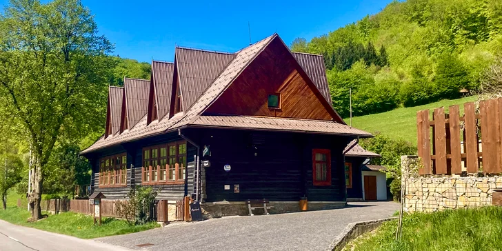 Penzion na Pováží se snídaní či polopenzí a vstupem do privátního wellness