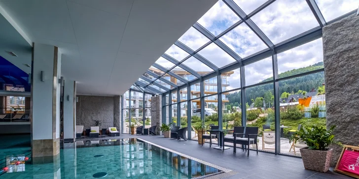 Pobyt v rodinném resortu v srdci polských Tater: strava, wellness a 2 děti zdarma