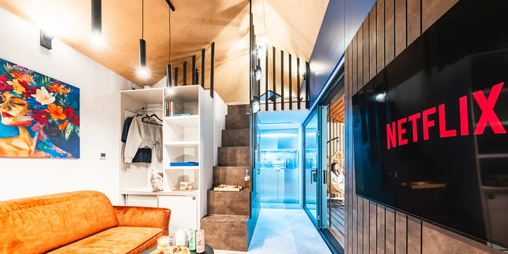 Za romantikou do Ostravy: tiny house s kuchyní, Netflixem i terasou s posezením