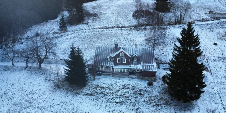 Horská chata v srdci Krkonoš: snídaně nebo all inclusive i privátní wellness, 2 děti zdarma