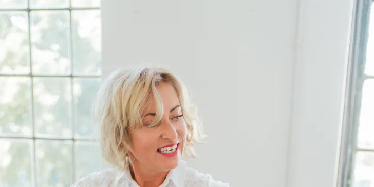 Módní konzultace a nákupy nebo kompletní restart stylu se stylistkou Irenou Vokrojovou