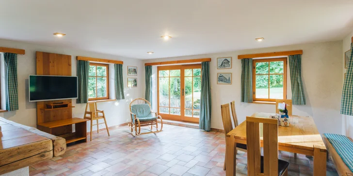 Pobyt v plně vybavené chalupě či srubu až pro 11 osob v Lužických horách