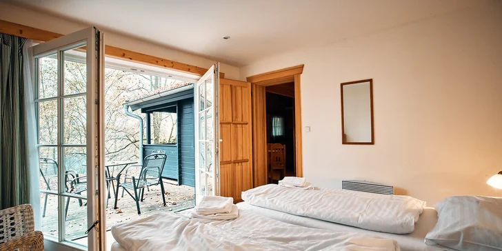 Pobyt v plně vybavené chalupě či srubu až pro 11 osob v Lužických horách