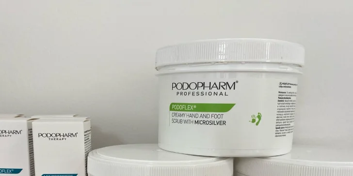 Luxusní mokrá pedikúra pro dokonalý relax či precizní suchá péče pro citlivé nožky