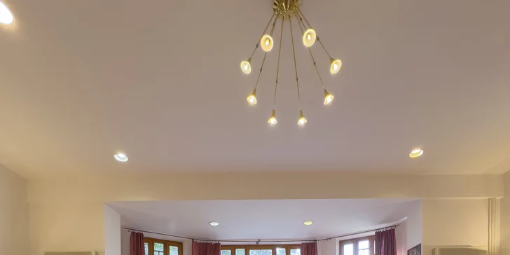 Hotel ve Starém Smokovci s polopenzí a vstupem do bazénu