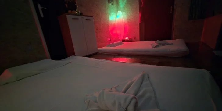 Thajská párová masáž v délce 60–120 min. podle výběru: olejová, tradiční či kombinovaná