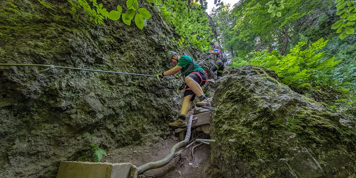 Skupinové ferratové kurzy s certifikovaným instruktorem na Slovensku pro děti i dospělé