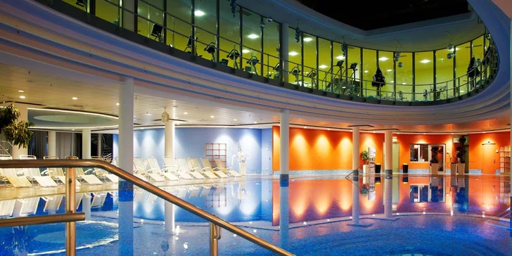 Pobyt v berlínském 4* wellness hotelu: snídaně, bazén, sauna i jacuzzi