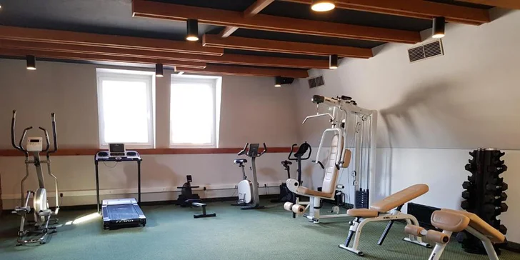 Zimní pobyt ve Slovinsku o pololetních prázdninách: hotel Alpina u sjezdovky, snídaně i skipas