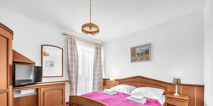 Odpočinek v klidné části Mariánských Lázní: pobyt s jídlem i wellness procedurami