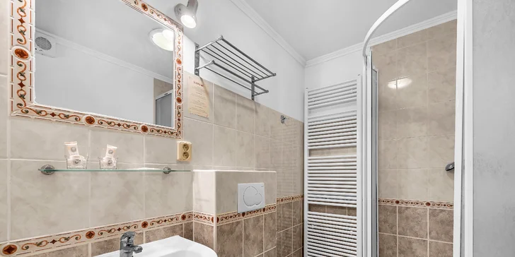 Odpočinek v klidné části Mariánských Lázní: pobyt s jídlem i wellness procedurami