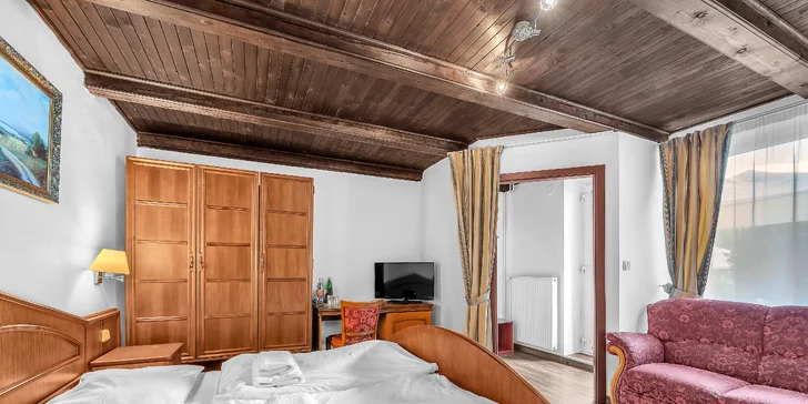 Odpočinek v klidné části Mariánských Lázní: pobyt s jídlem i wellness procedurami