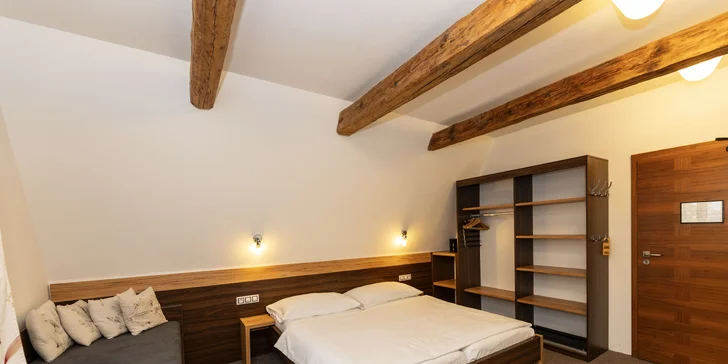 České Švýcarsko: romantický pobyt v historické hájence, snídaně i možnost tříchodové večeře a sudu