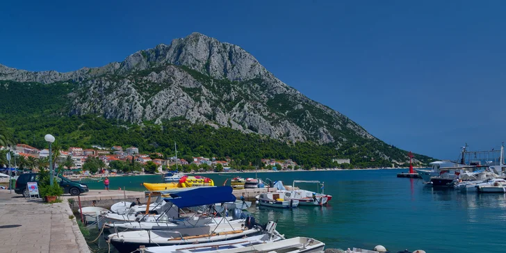 Dovolená v chorvatském Gradacu: 4* hotel u pláže, se snídaní či polopenzí