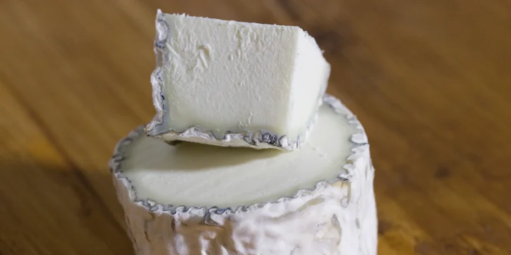 Vyrobte si domácí sýr, tvaroh nebo kefír: online kurz včetně osobních konzultací